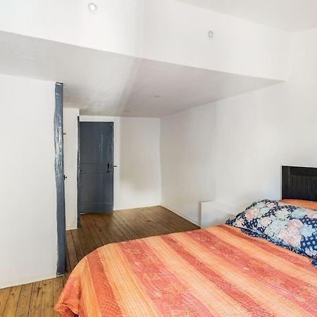 Maison Atypique Dans Circulade Bram Exteriér fotografie