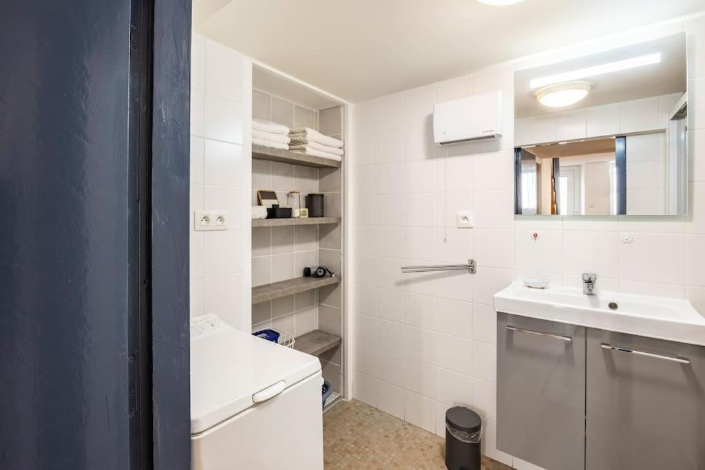 Maison Atypique Dans Circulade Bram Exteriér fotografie